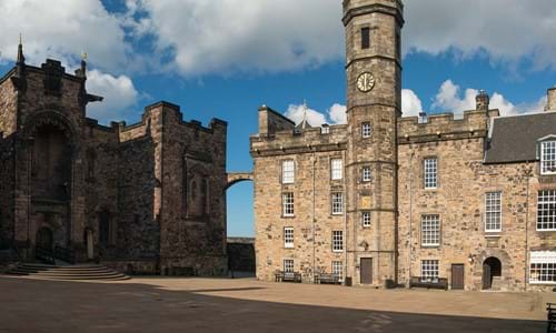 Edinburgh castles palaces tour